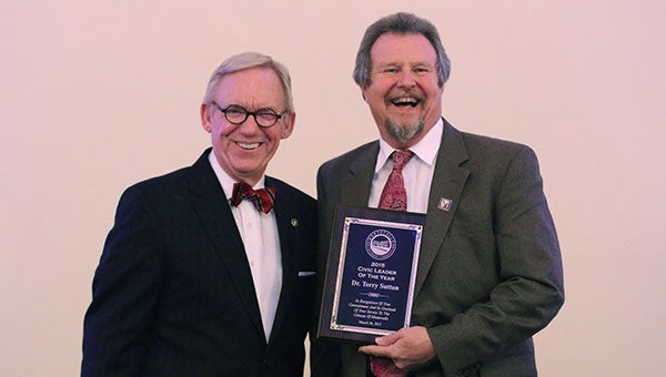 Montevallo Chamber of Commerce Executive Director Steve Gilbert presents Dr. Terry Sutton with the Civic Leader of the Year award. (Contrbuted)