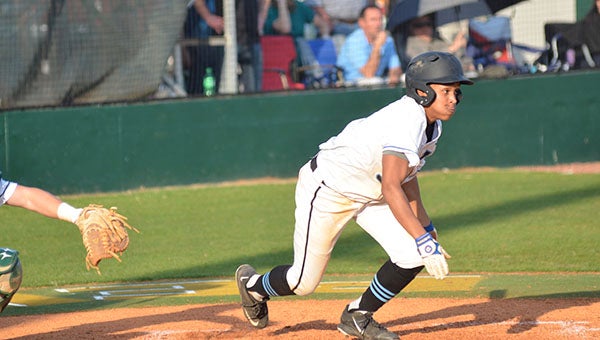 The Oak Mountain Eagles baseball team defeated the Helena Huskies 8-4 on Thursday, April 2, after scoring four runs over the final two innings. (File)