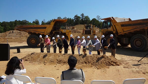 Pelham city and school officials broke ground on the new Pelham Ridge Elementary School during a ceremony May 5. (Reporter Photo/Emily Sparacino)