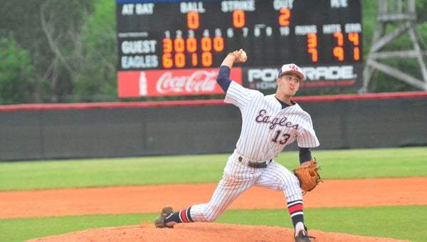 Oak Mountain’s Joseph Hartsfield delivers a pitch on April 19 during the Eagles’ area matchup with Tuscaloosa County. Oak Mountain won the game 9-3, punching its first playoff ticket since 2011 in the process. (Reporter Photo / Baker Ellis)