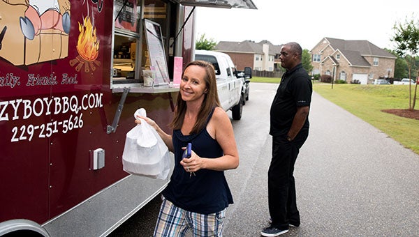 Resident’s in Helena’s Old Cahaba neighborhood have enjoyed the various food trucks in the previous months. The Helena City Council passed an ordinance on July 25 to enforce safety measures for food trucks. (Reporter Photo/Keith McCoy)
