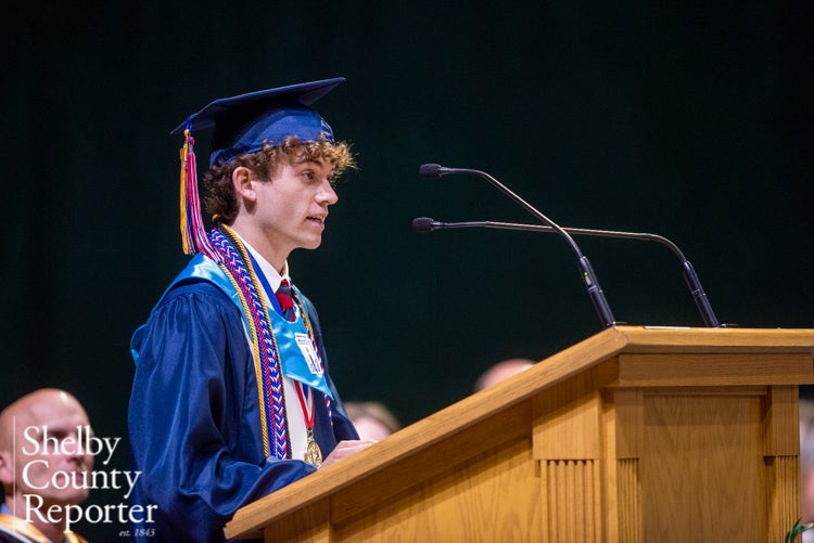 ‘We can truly do anything’ Oak Mountain class of 2022 graduates