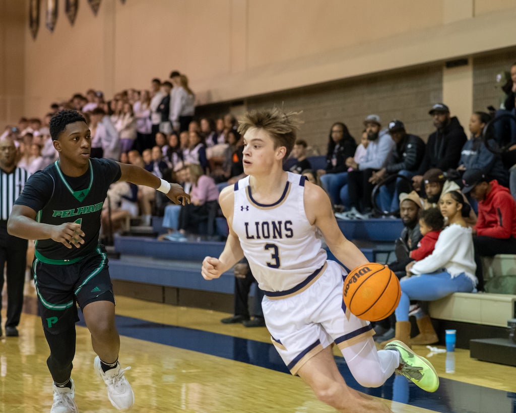 Briarwood Christian Lions Defeat Pelham Panthers 47-43 in Thrilling Game