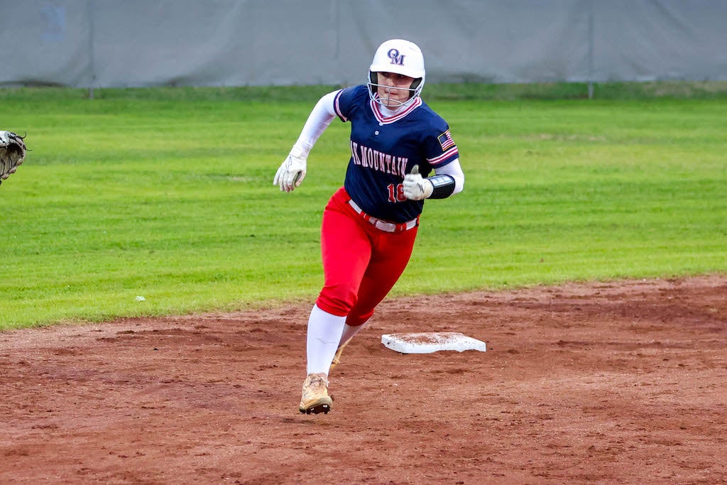 Oak Mountain Eagles’ Dominant Win: 18 Runs Scored Against Vincent with 6 Shutout Innings