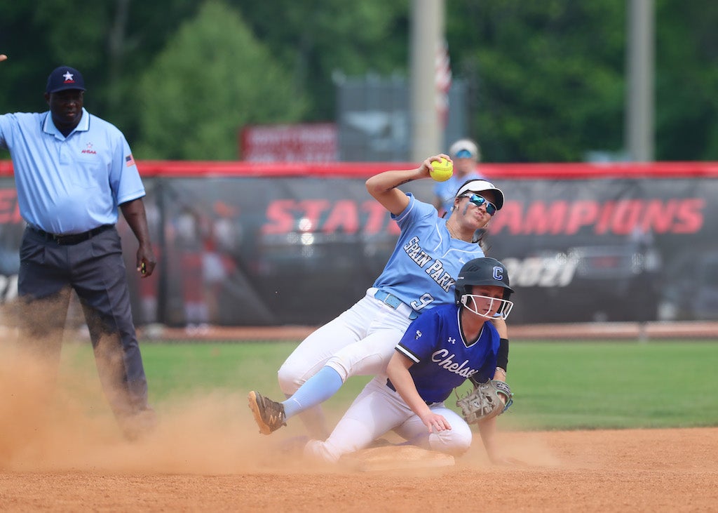 Spain Park Softball Secures Regional Berth with Wins Over Chelsea