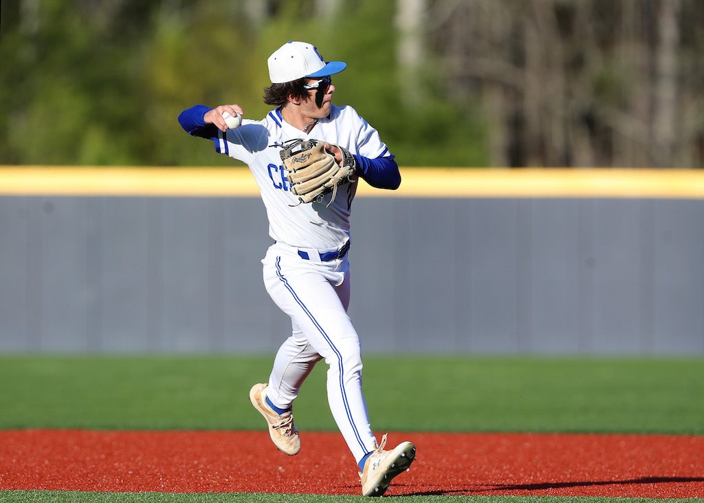 Grant Hill & Ethan Prickett Lead Chelsea to Split Series with Hewitt-Trussville