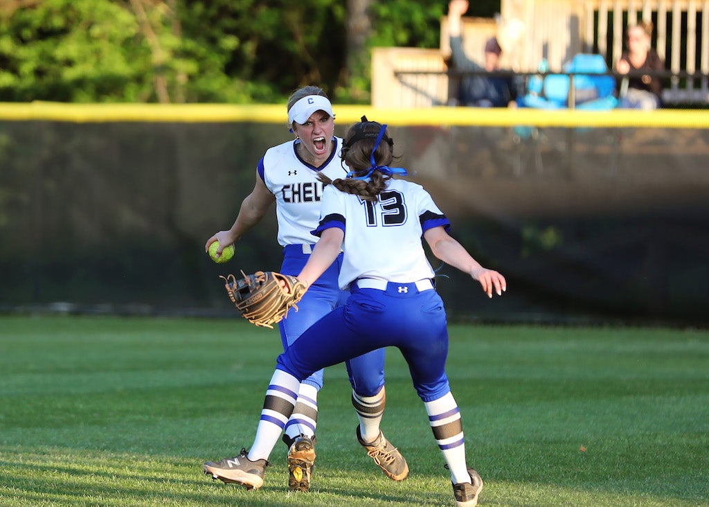 Chelsea rallies for six runs in sixth to down Helena