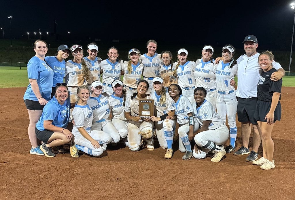 Spain Park’s Dominant Victory Reigns in Regionals, Secures State Tournament Spot
